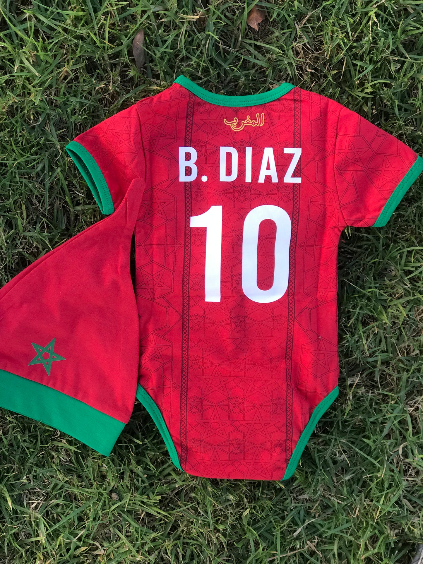 🇲🇦 صغير فالعمر، كبير فالتشجيع ❤️